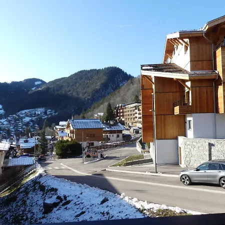 Elan 15 6 Pers, Centre Village *
